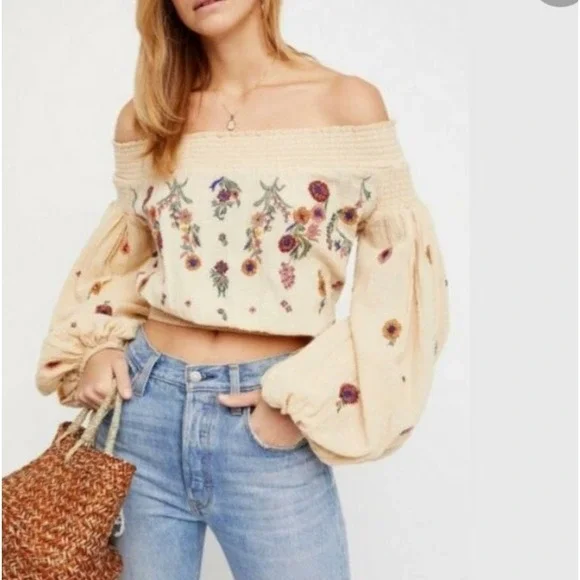 Free People Embroidered Peasant Cottagecore Hippie Cream Floral Boho Top Large - Picture 2 of 9